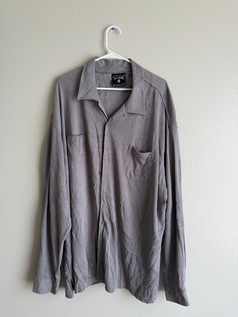 VTG 2000s Rocawear Charcoal Grey Baggy Streetwear Button Down Shirt